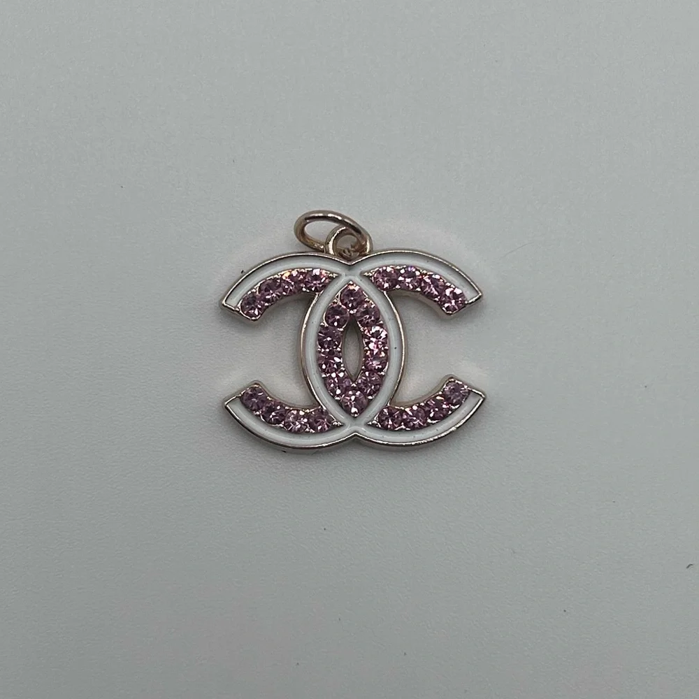 Chanel charm - Picture 1 of 3